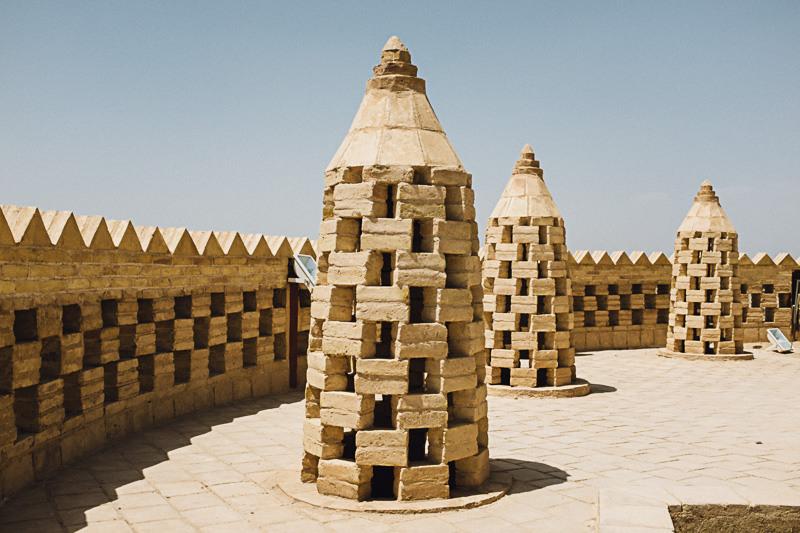 Build your own Pigeon Tower with Rammed Earth